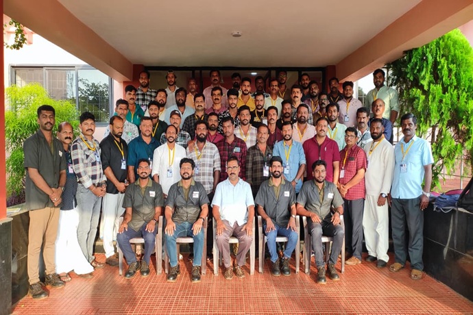 HAZARDOUS GOODS DRIVERS TRAINING BATCH 33') }}